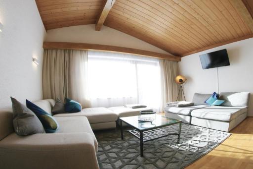 The Seefeld Retreat - Central Family Friendly Apartments - Mountain Views - Housity