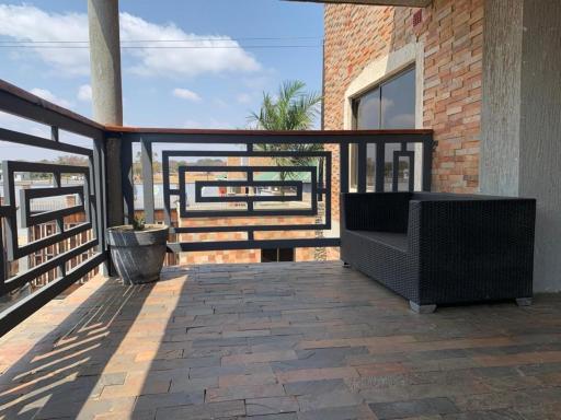 3 bedrooms in an apartment in Mass Media - Housity