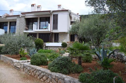 Apartments Palma & Pino - Housity