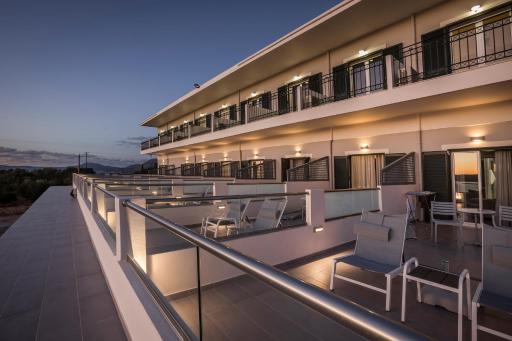 Limanaki Hotel - Housity