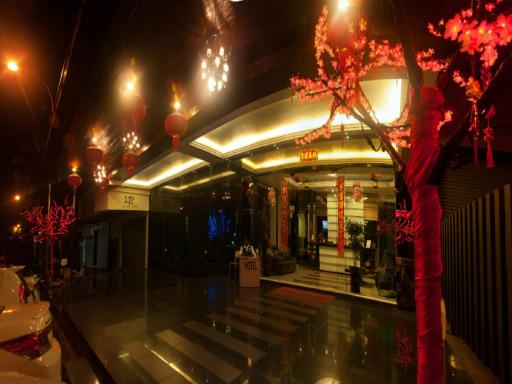 Avantgarde Hotel - Housity