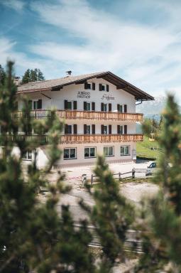 Hotel B&B Frohsinn - Housity
