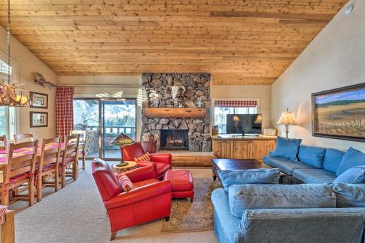 Sun Valley Resort Getaway Less Than 2 Mi to Ski Lifts - Housity