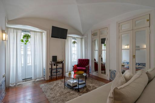 Romantic Apartment + Tejo River View - Housity