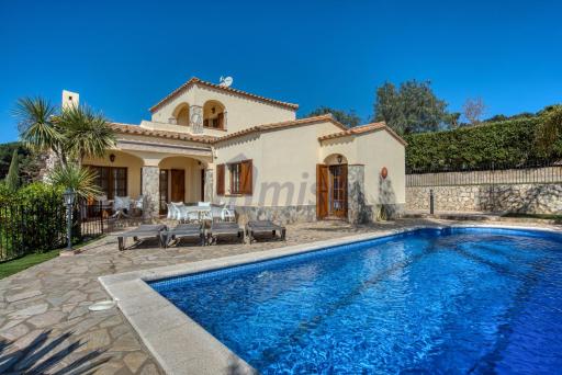 Villa Puig Rosell - Housity