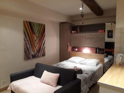 Les Capena 2 - Housity