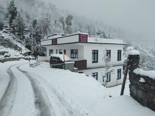 Vamoose Maa Bhawani Munsiyari - Housity