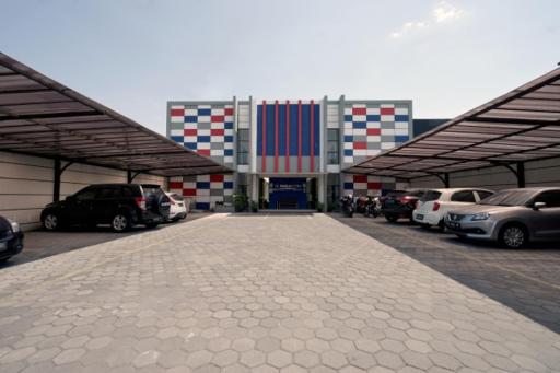 D'Paragon Pelemkecut - Housity