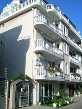 Hotel Pasians - Housity