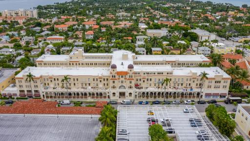 Palm Beach Island Condominiums - Housity