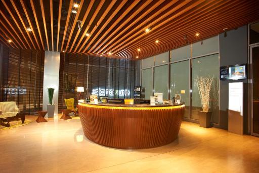 The Signature Hotel & Serviced Suites Kuala Lumpur - Housity