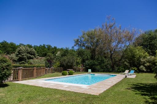 Gîte Peteloup pleine nature pour 12 + piscine - Housity