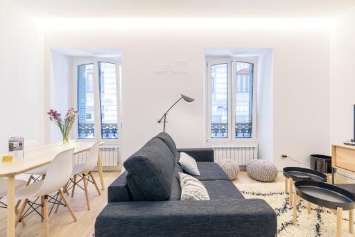 Paris La Concha - IB Apartments - Hizvo