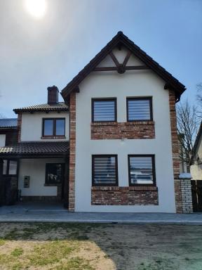 MTK Pokoje i Apartamenty - Housity