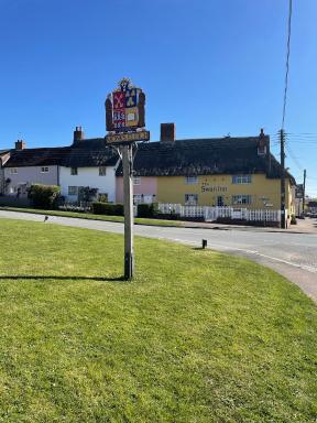 The Swan, Bar, Bed & Breakfast - Housity