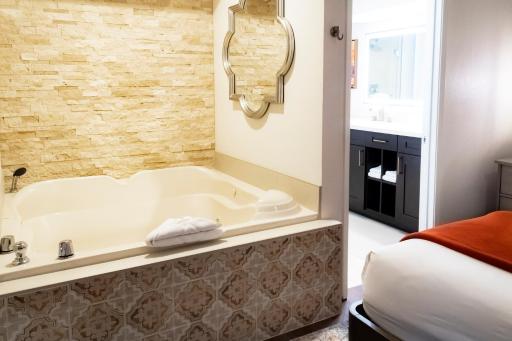 Westgate Flamingo Bay Resort - Housity