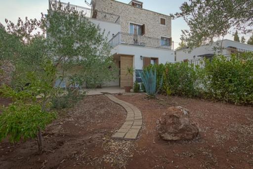 Villa Nikolina - Housity
