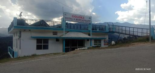 Vamoose Golok - Housity