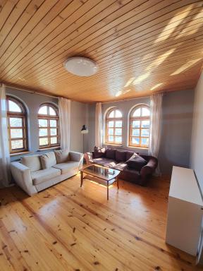 Riverside Holiday House Apartments - Housity