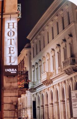 Hotel L'Aquila - Housity