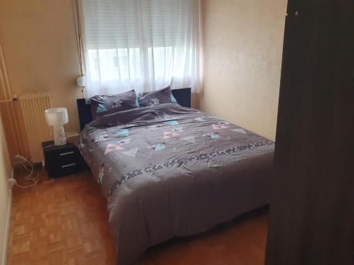 Dans grand appart de 113m2 proche Paris - Housity