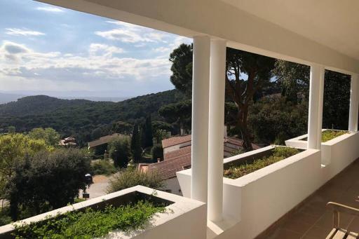 Apartamento con vistas a la montaña - Housity