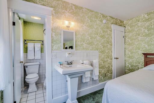 Atlantic Hotel, Inc - Housity