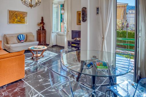 Oliva House - Housity