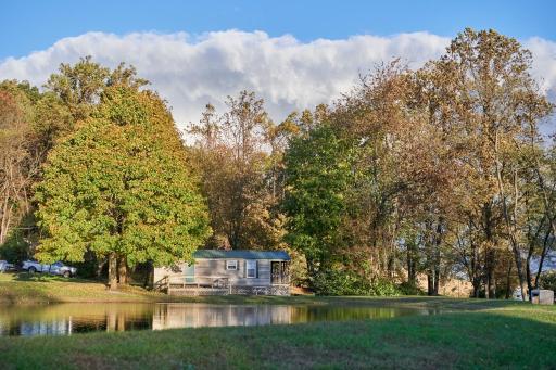 Spring Gulch Lakefront Park Model 5 - Housity