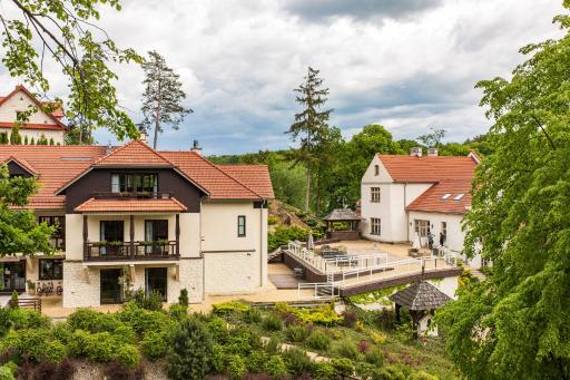 Berberys Park Hotel - Housity