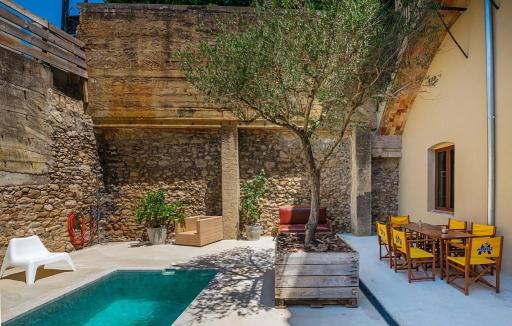 Pool Boutique Apartment - Housity