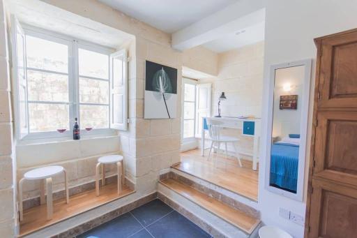 Central Valletta house - Housity