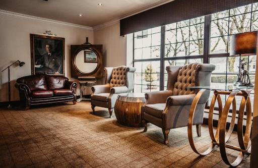 Broadford Hotel - Housity