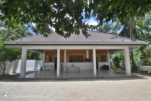Sunset View Beach House - Housity