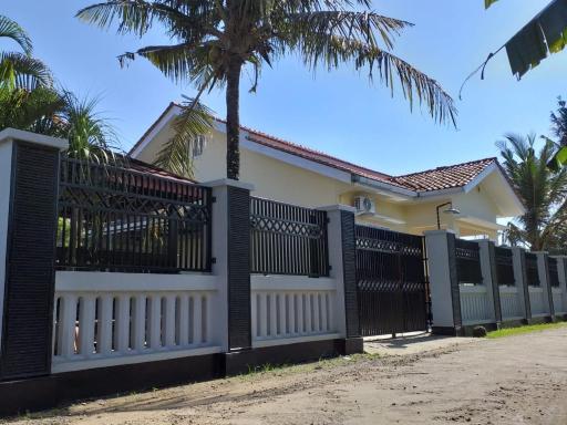 Oemah Sadewa Homestay - Housity