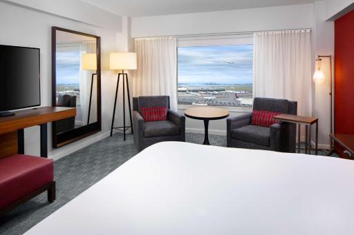 Hyatt Regency Boston Harbor - Housity