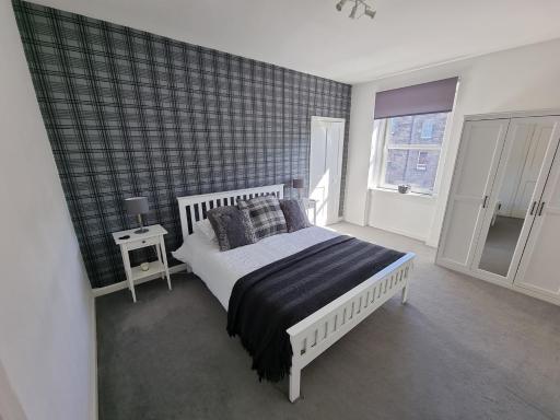 Bespoke Tours Scotland Accommodation @ Morrison Street - Housity
