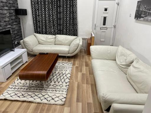 Potters Lodge, Oldham, Manchester by Edl Ventures Ltd - Housity