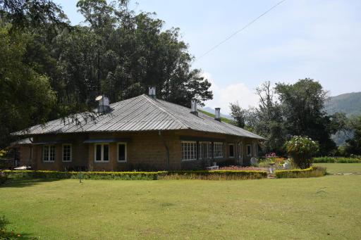 Ama Stays and Trails Tea Estate Bungalows , Munnar - Housity