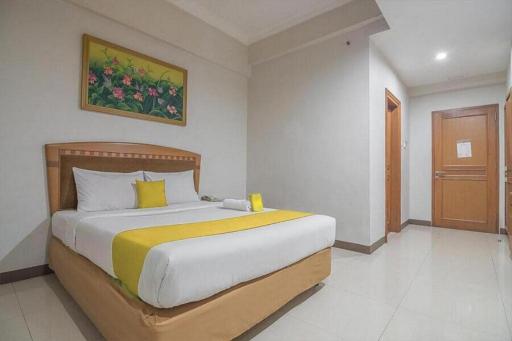 Hotel Yehezkiel Surapati Mitra RedDoorz - Housity