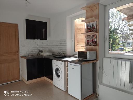 studio confortable bien équipé et rénové - Housity