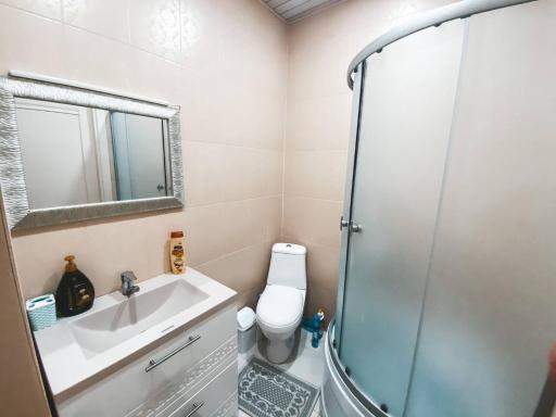 Luxury Sky Apartment - Housity