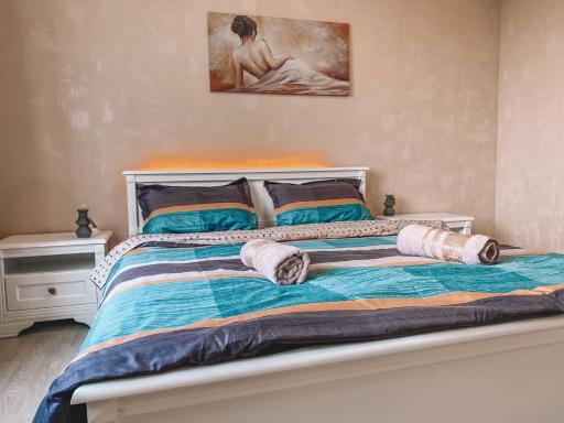 Luxury Sky Apartment - Housity