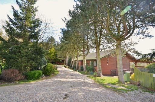 Rocklands Lodges - Housity