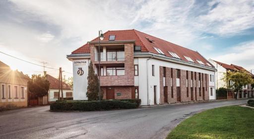 Lovagvár Apartments - Housity