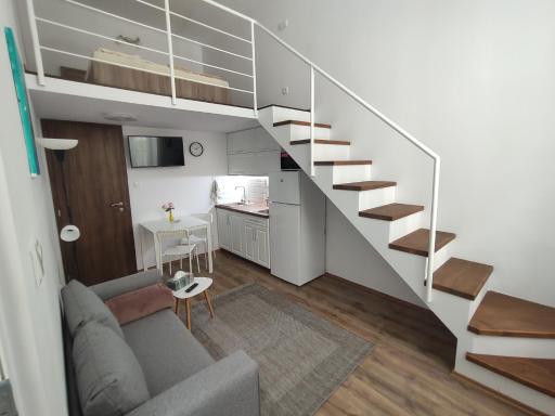 Kossuth Garden - Housity