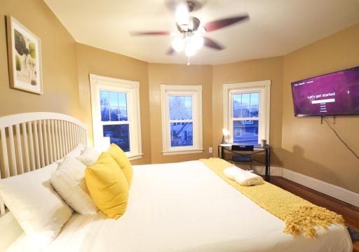 Private Bedrooms Long term Stays - Housity