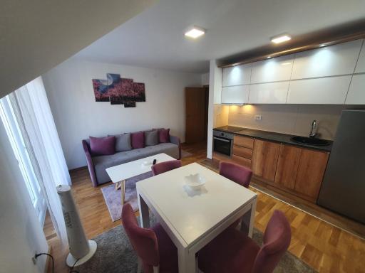 Nina Apartman - Housity