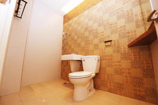 Owl Inn - Housity