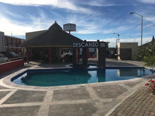El Descanso Inn - Housity